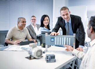 Prepariamoci in Siemens alle certificazioni base e avanzata per Docenti: un percorso strutturato per l’automazione industriale sce-education-training-plc-courses-key-visual-shero-2560x1440